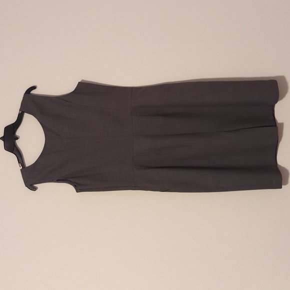 Emily Women's Grey 2 piece Jacket Dress. Size 12. - Picture 4 of 15